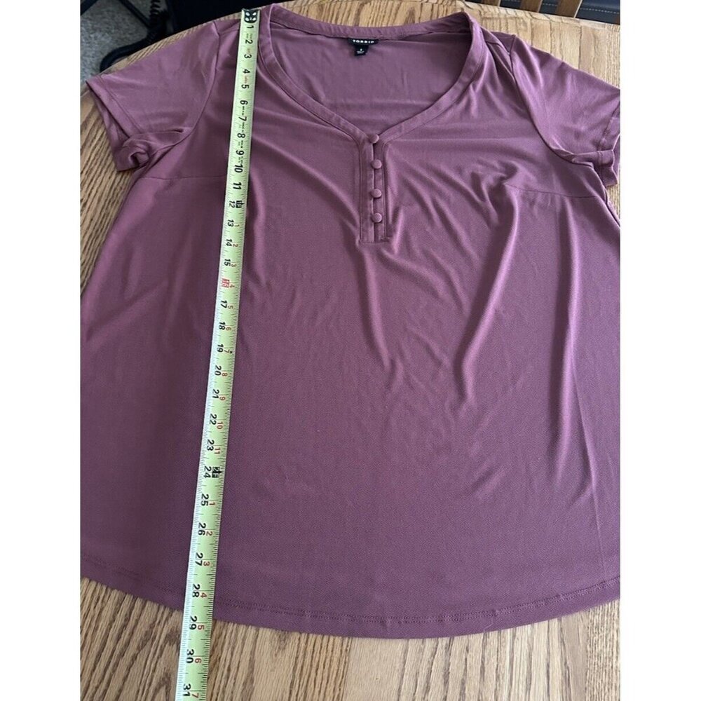 Torrid Maroon Studio Knit Button Front V Neck Top Womens Size 1 (14-16) - Picture 6 of 9